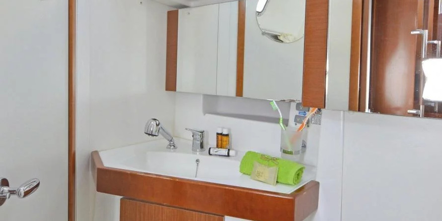 Beneteau Oceanis 50 Family