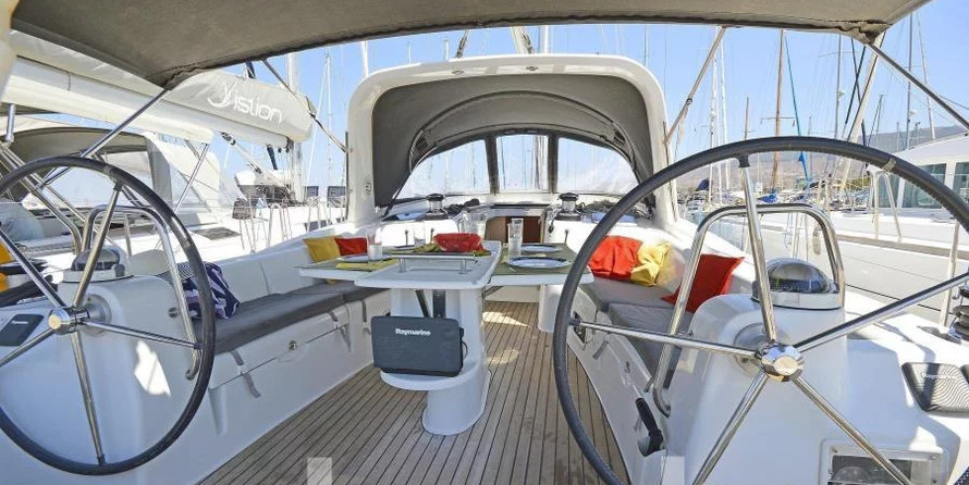 Beneteau Oceanis 50 Family