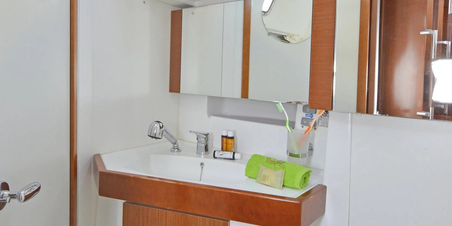 Beneteau Oceanis 50 Family