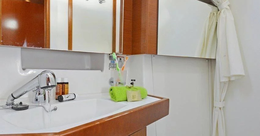 Beneteau Oceanis 50 Family