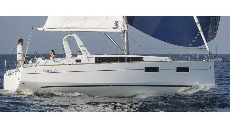 Beneteau Oceanis 35