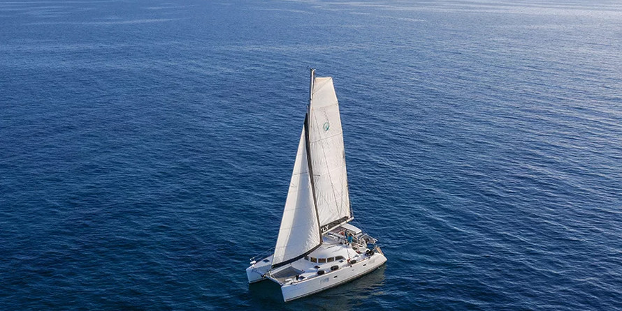 Lagoon 380