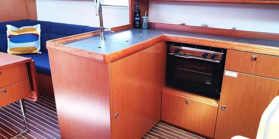 Bavaria 37 Cruiser