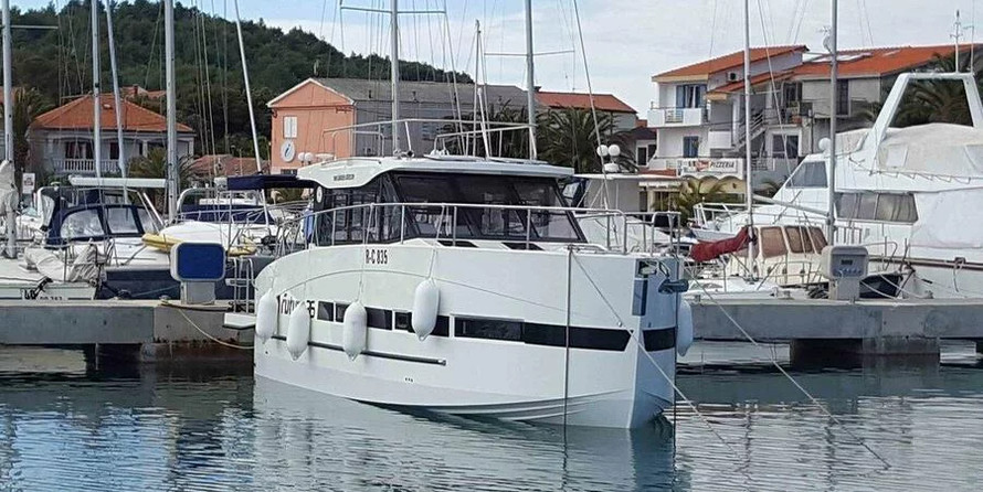 Futura 36