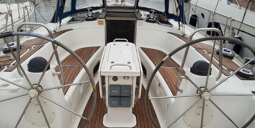 Bavaria 49