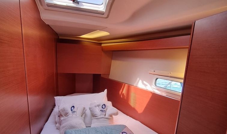 Hanse 458