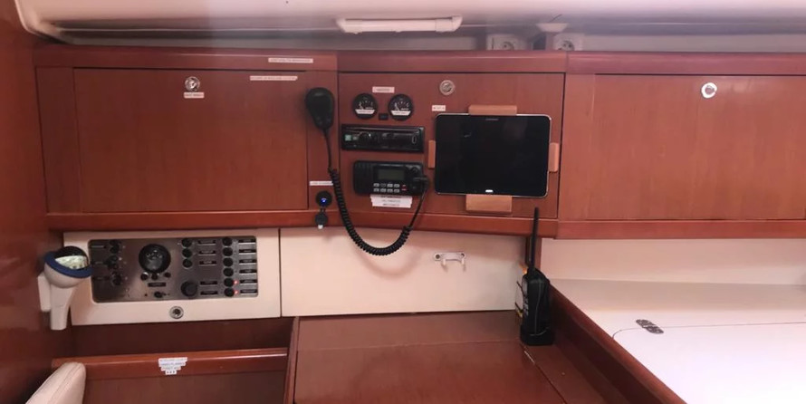 Oceanis 40
