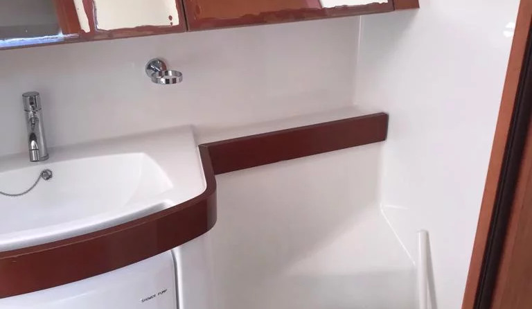 Oceanis 40