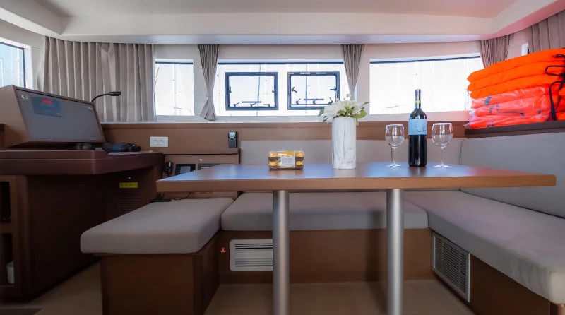 Lagoon 40
