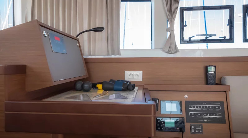 Lagoon 40