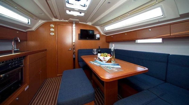 Bavaria Cruiser 41