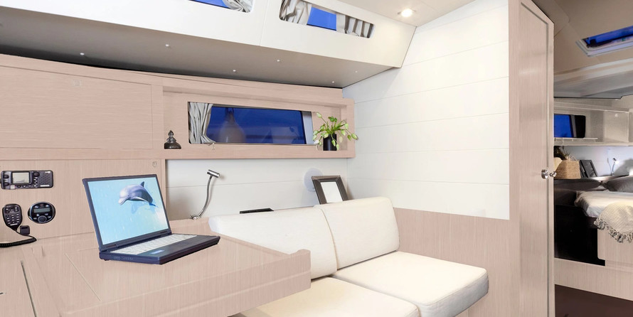 Oceanis 48