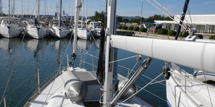 Beneteau Oceanis 38.1