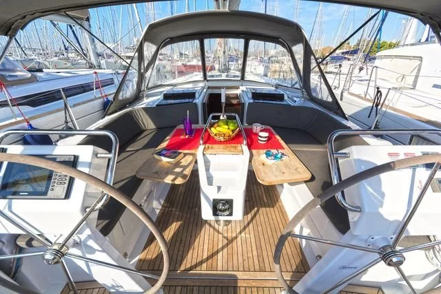 Hanse 455