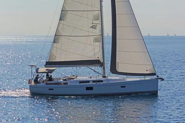 Hanse 455