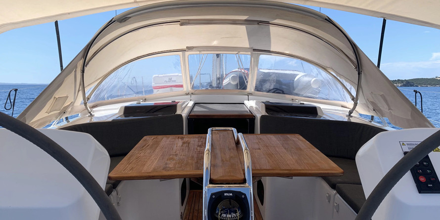 Hanse 458