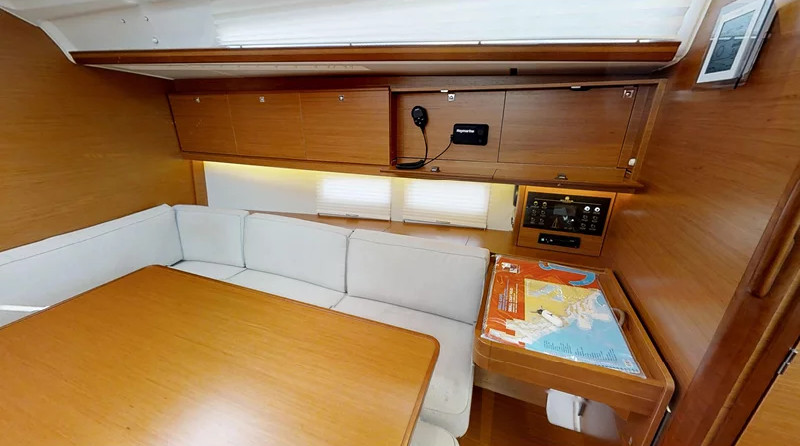 Dufour 390 Grand Large