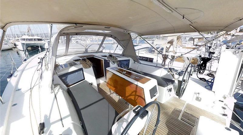 Dufour 390 Grand Large