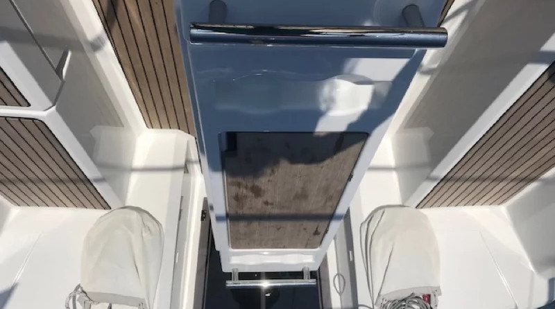 Beneteau Oceanis 38.1