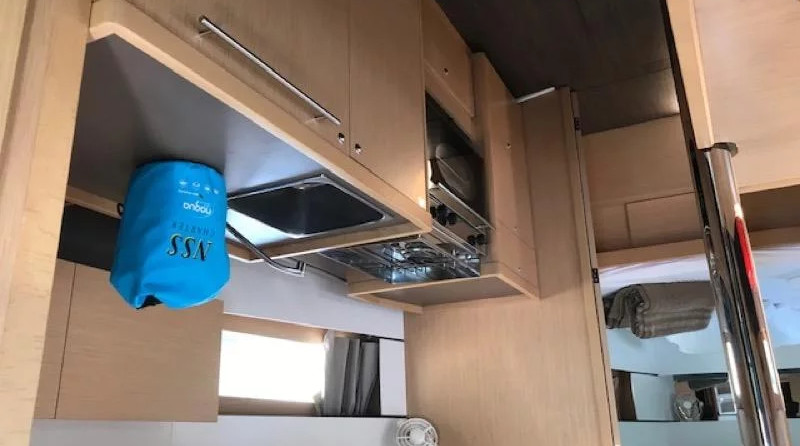 Beneteau Oceanis 38.1