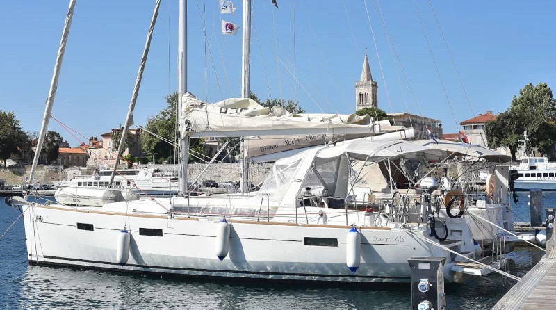 Oceanis 45