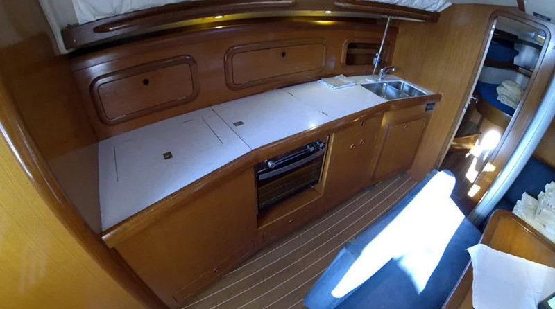 Grand Soleil 43