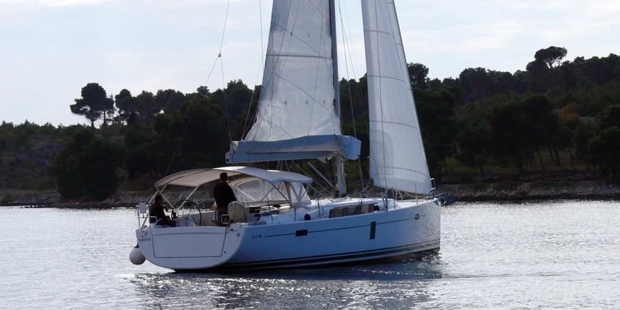 Hanse 445