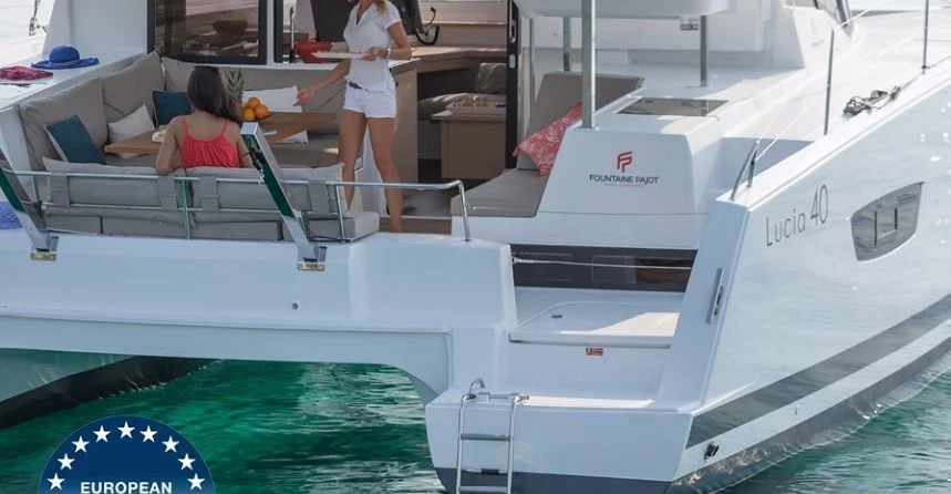 Fountaine Pajot Lucia 40