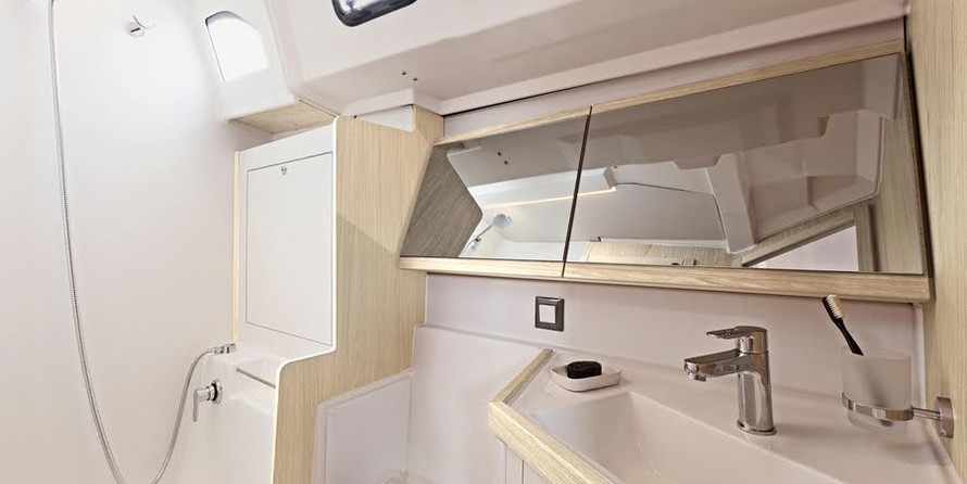 Beneteau Oceanis 46.1