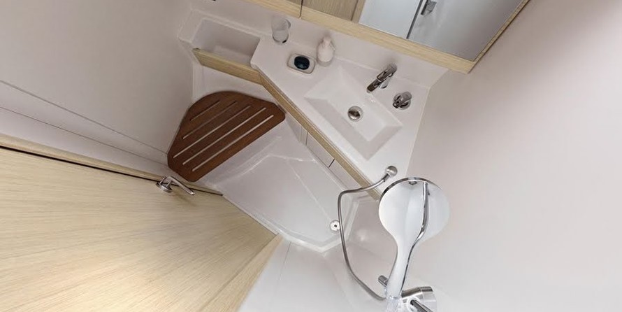 Beneteau Oceanis 46.1