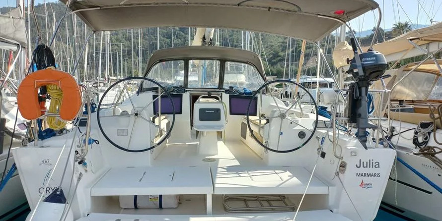 Dufour 410 Grand Large