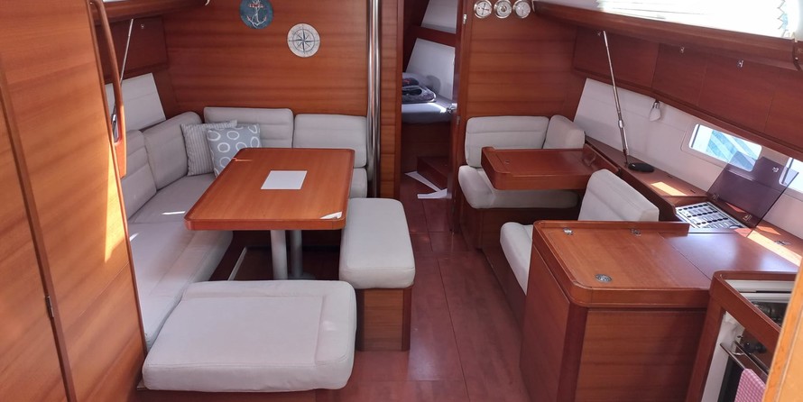 Dufour 410 Grand Large