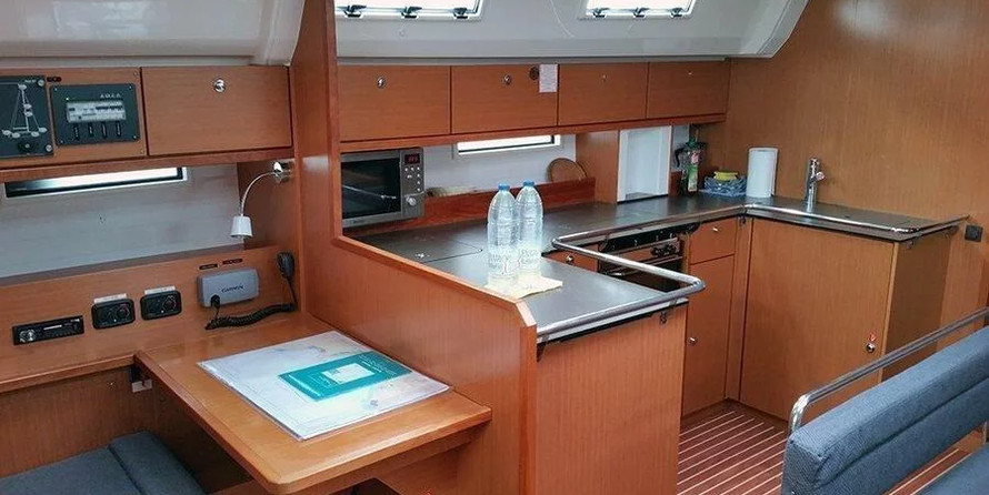 Bavaria Cruiser 50