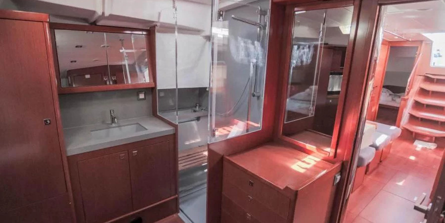 Beneteau Oceanis 55.1