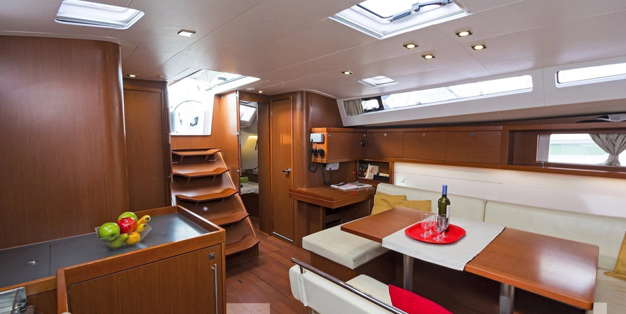 Oceanis 48-5
