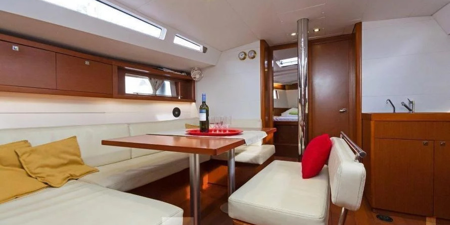 Oceanis 48-5