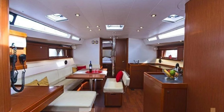 Oceanis 48-5