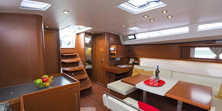 Oceanis 48-5