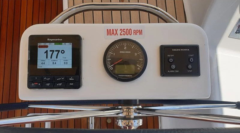 Dufour 430 Grand Large