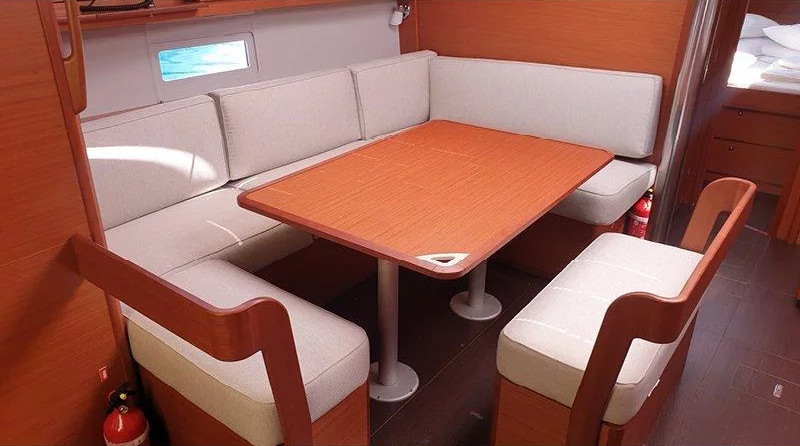 Dufour 430 Grand Large