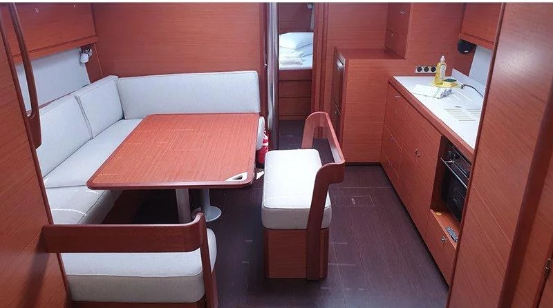 Dufour 430 Grand Large