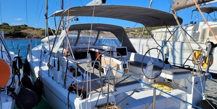 Hanse 418