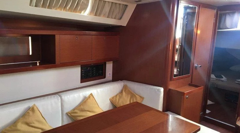 Oceanis 45