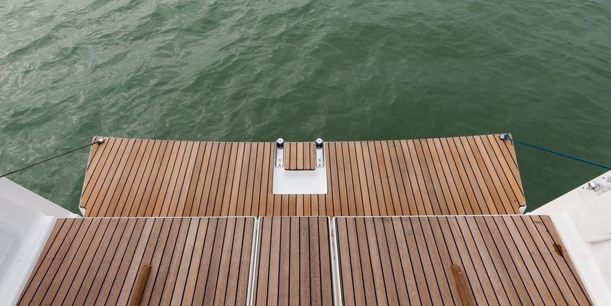 Dufour 382
