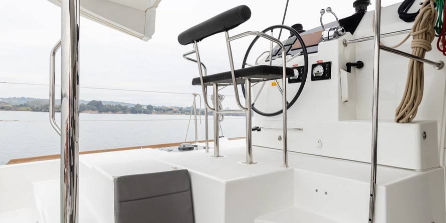 Lagoon 400 S2