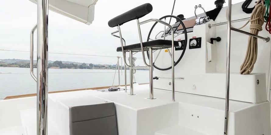 Lagoon 400 S2