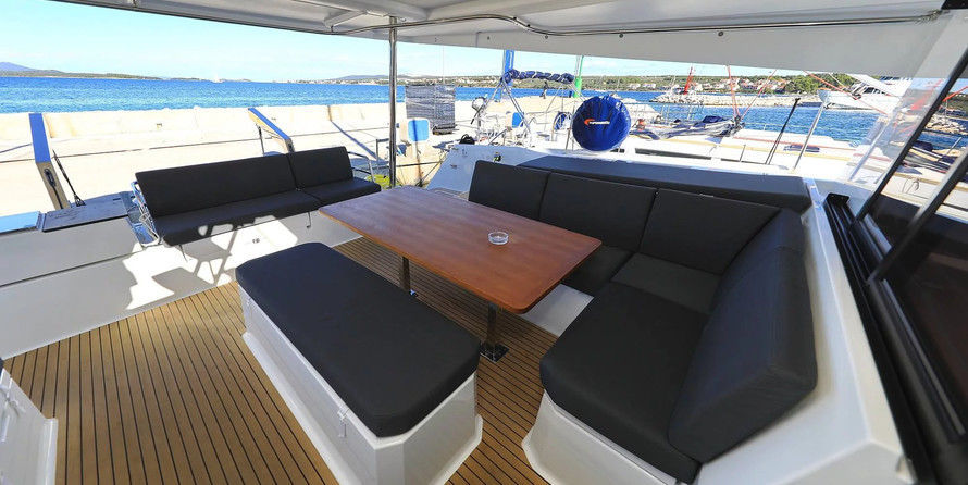 Fountaine Pajot Elba 45