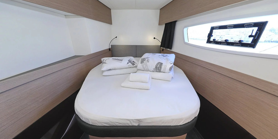 Fountaine Pajot Elba 45
