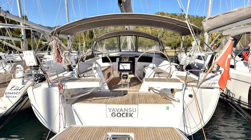 Hanse 418