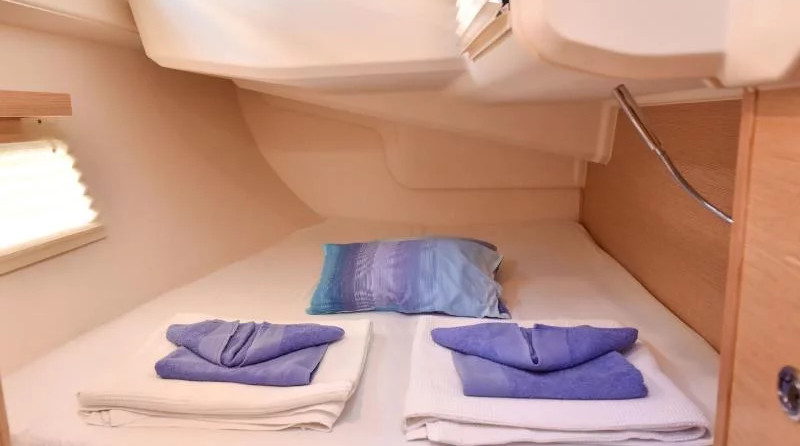 Hanse 418